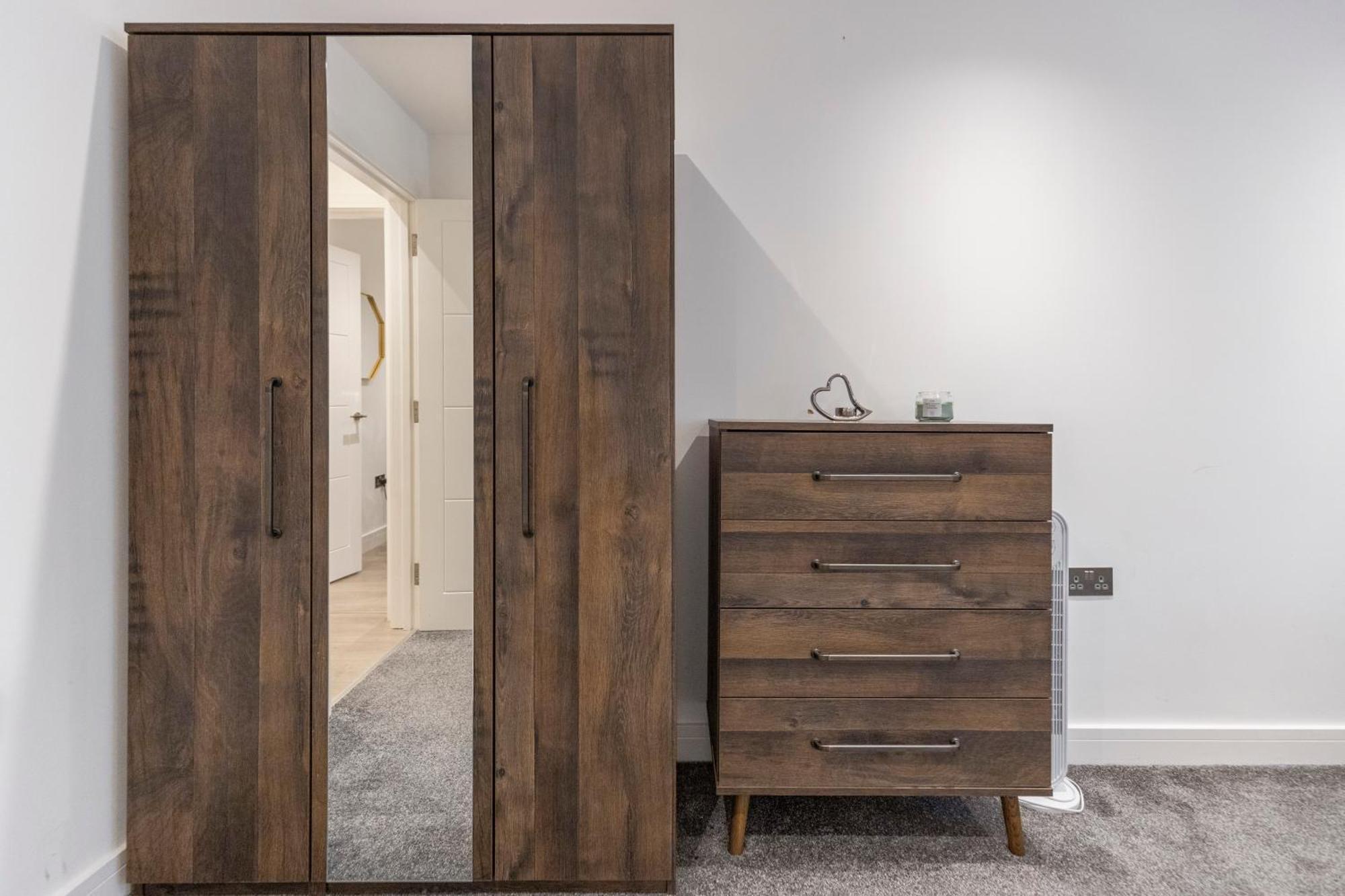Spacious Luxury Apartment King Bed - Central Location Londra Exterior foto