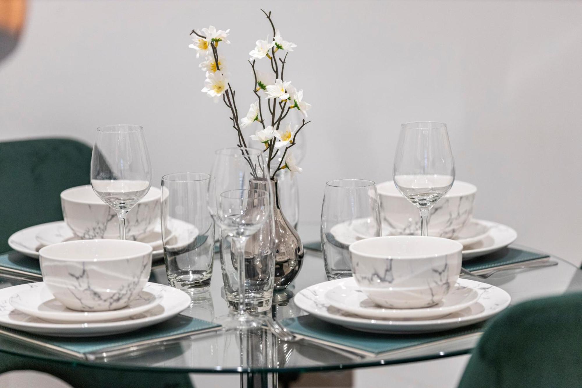 Spacious Luxury Apartment King Bed - Central Location Londra Exterior foto